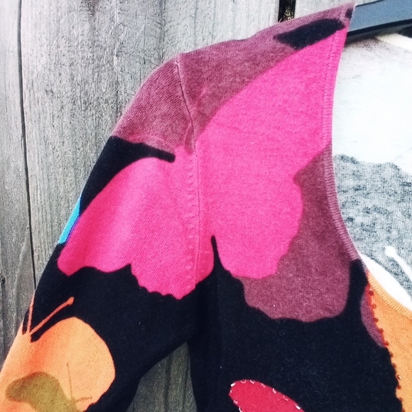 VINTAGE ALBERTO MAKALI BUTTERFLY BEADED SZ S COLORED PATTERN TOP Y2K ROUND NECK - Picture 3 of 9